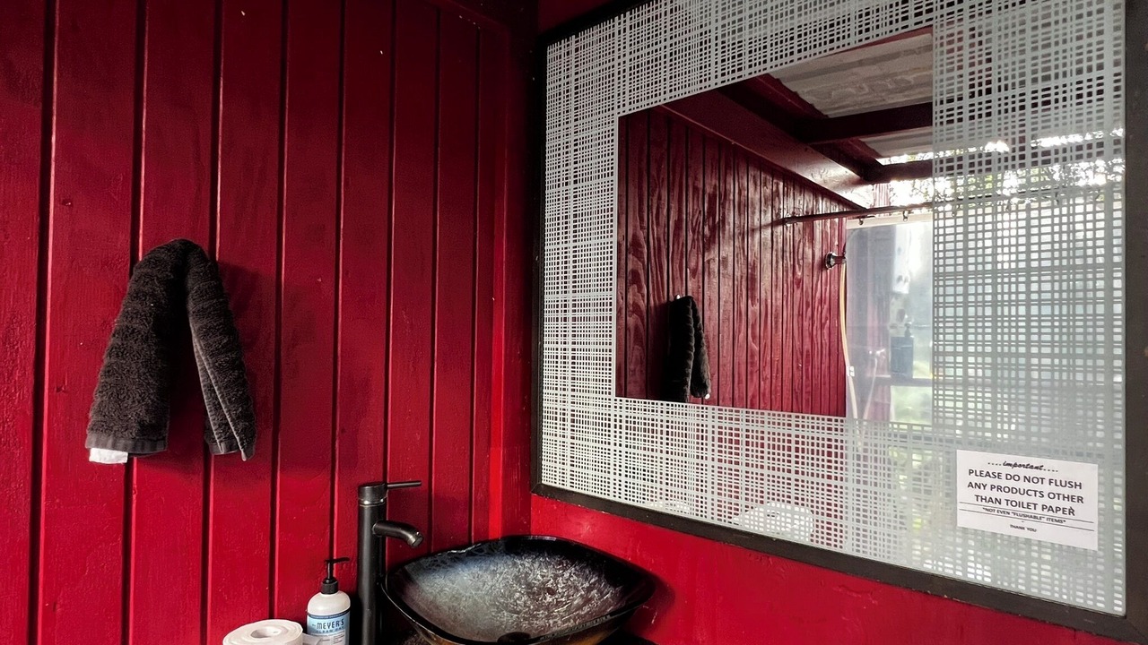 Photo of Bathroom in Eden Roc