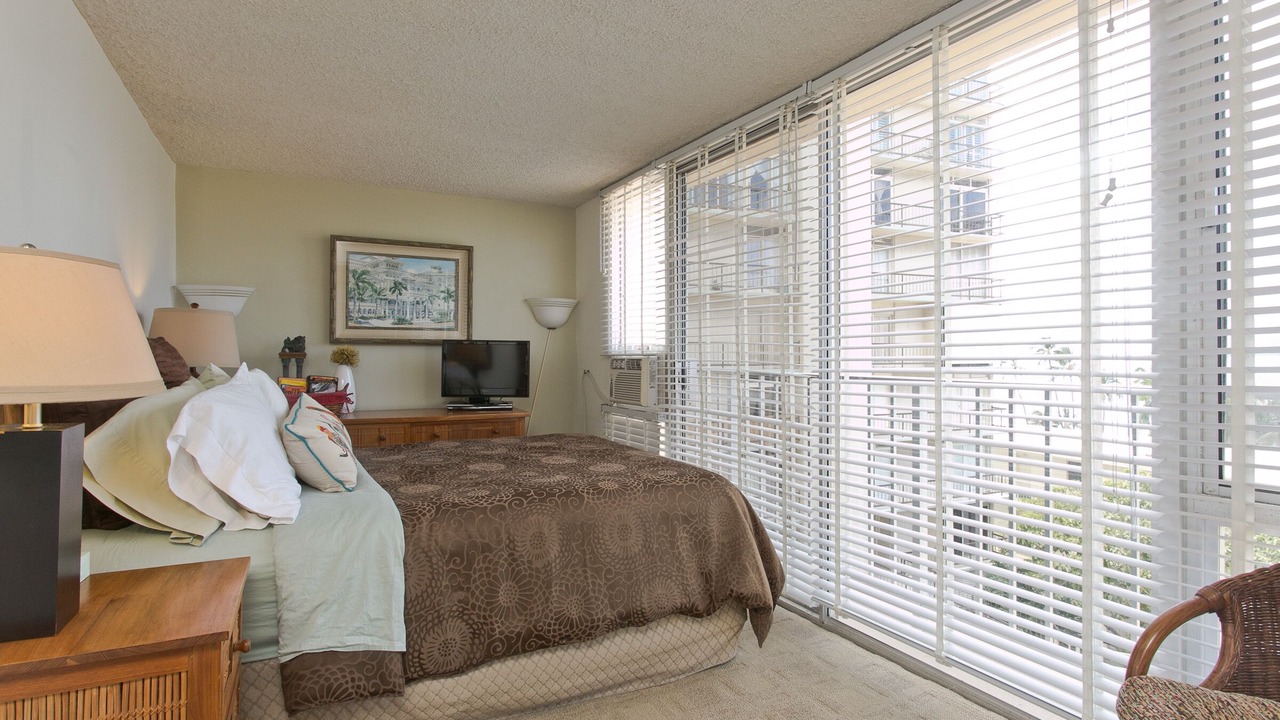 Photo of Bedroom in Diamond Head - Kapahulu - St. Louis