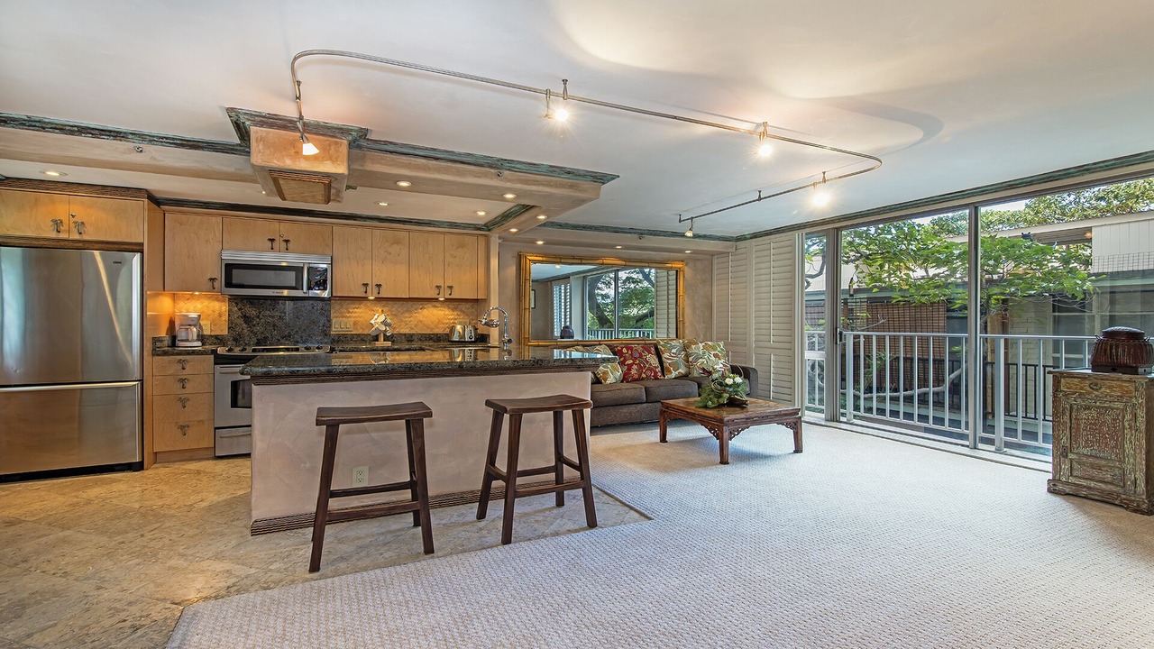 Photo of Kitchen in Diamond Head - Kapahulu - St. Louis