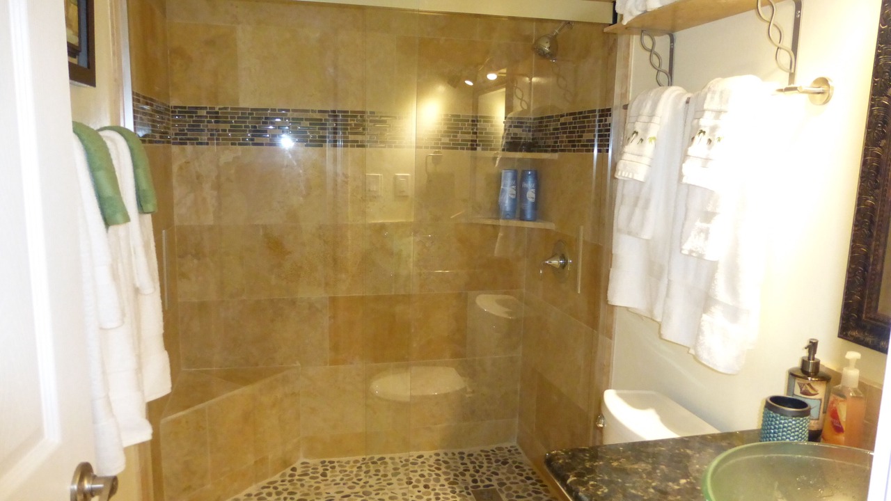 Photo of Bathroom in Kahuku