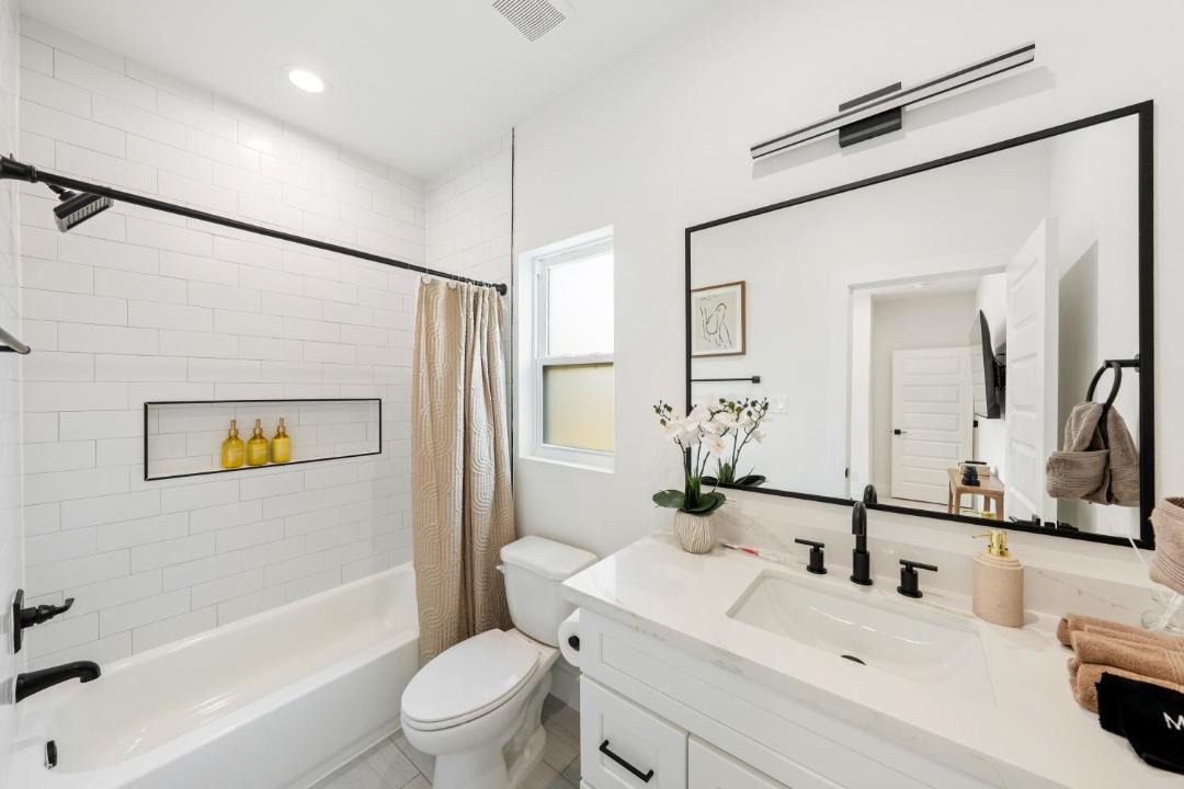 Photo of Bathroom in OST - South Union