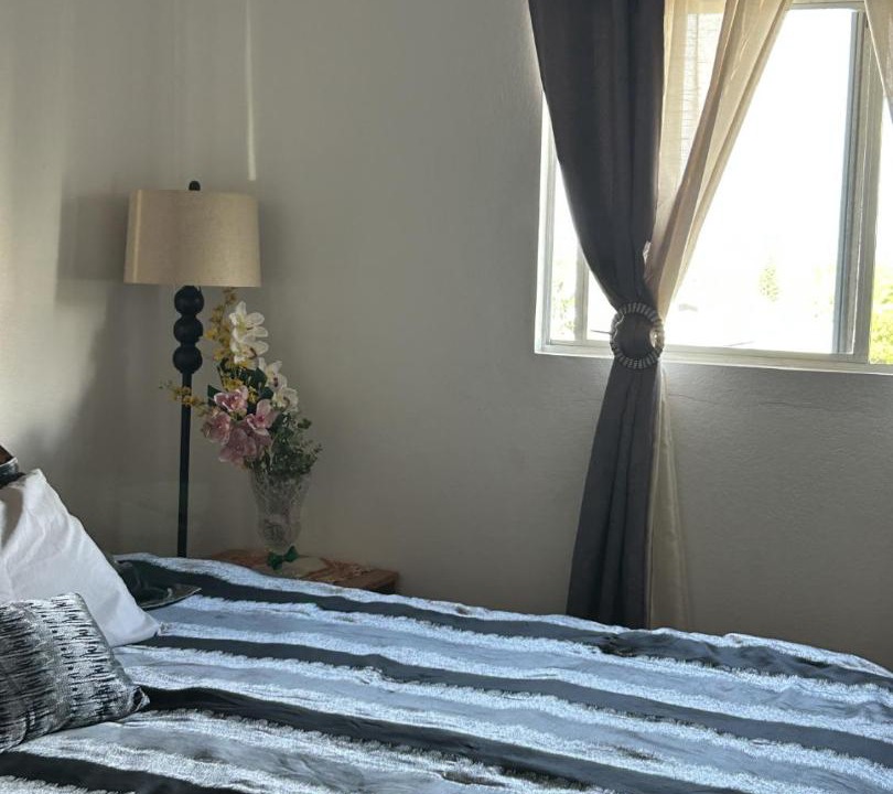 Photo of Bedroom in Kapolei