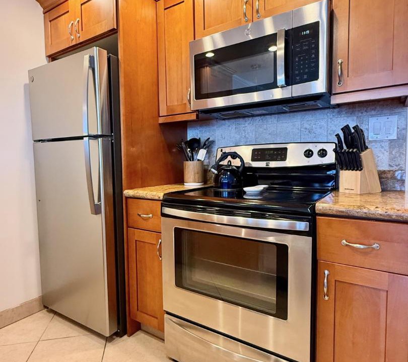 Photo of Kitchen in Historic Lahaina Front Street