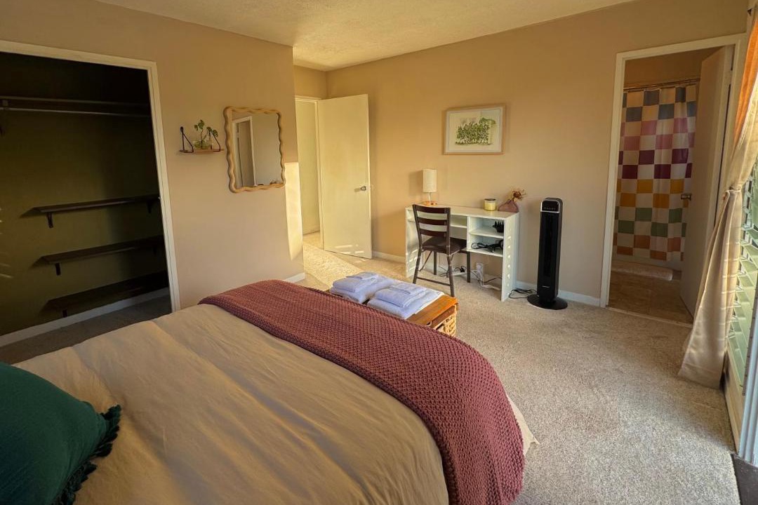 Photo of Bedroom in Hilo