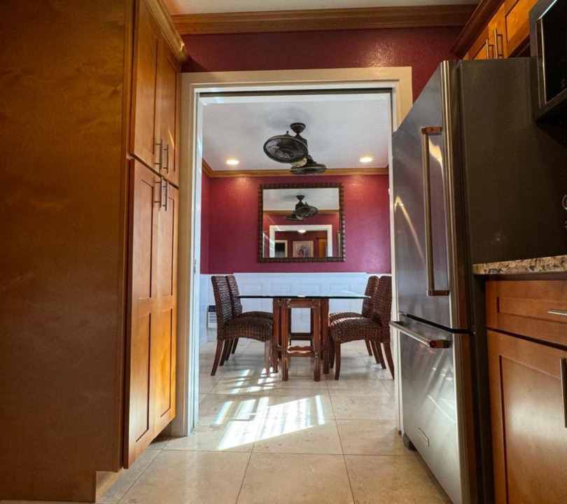 Photo of Kitchen in Diamond Head - Kapahulu - St. Louis