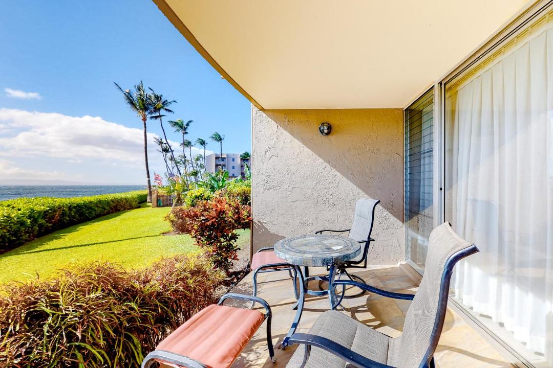 Photo of Patio Balcony in Maalaea