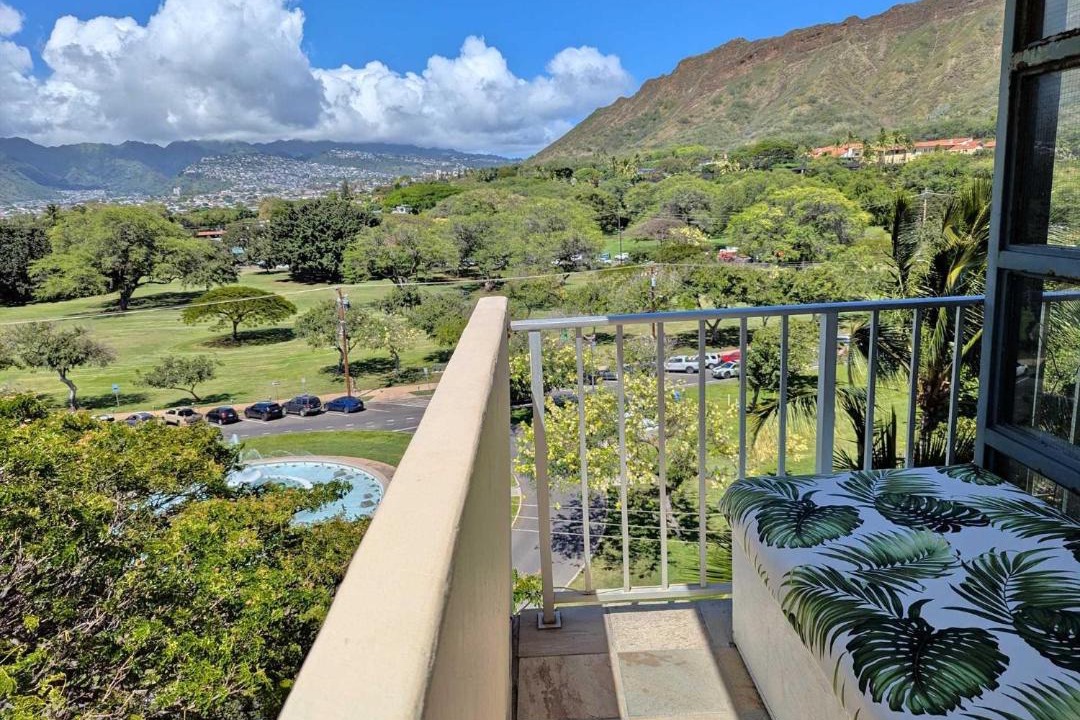 Photo of Others in Diamond Head - Kapahulu - St. Louis