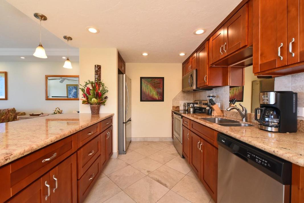 Photo of Kitchen in Kahana