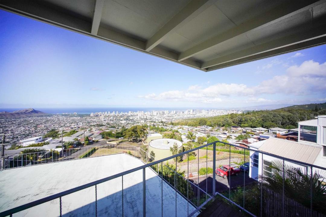 Photo of Patio Balcony in Diamond Head - Kapahulu - St. Louis