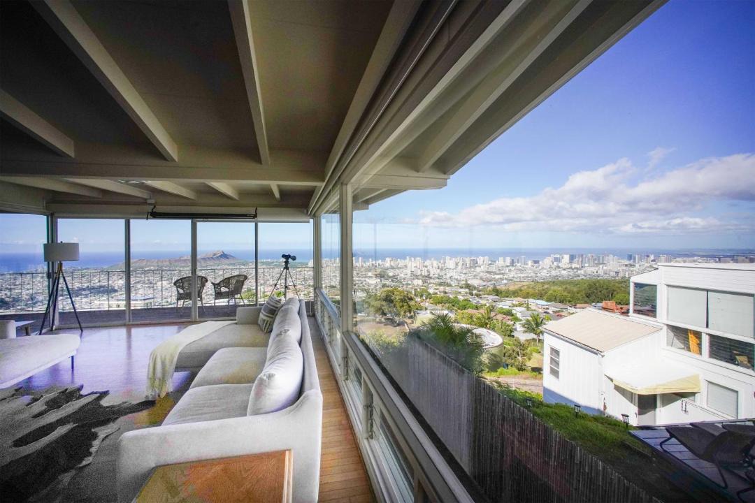 Photo of Patio Balcony in Diamond Head - Kapahulu - St. Louis