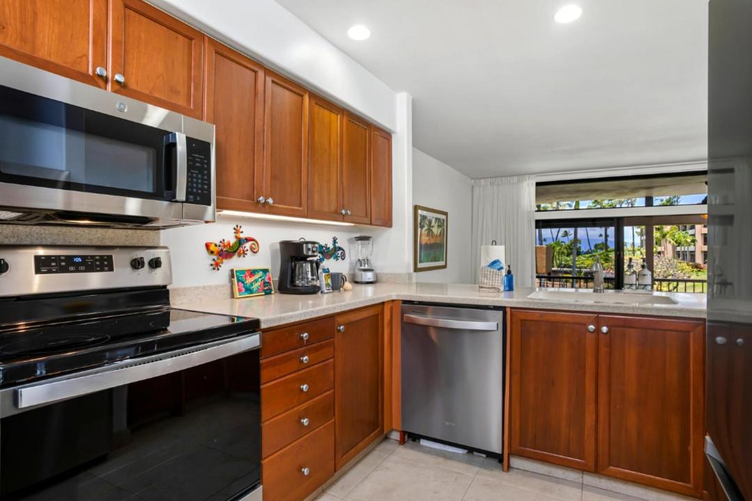 Photo of Kitchen in Kaanapali
