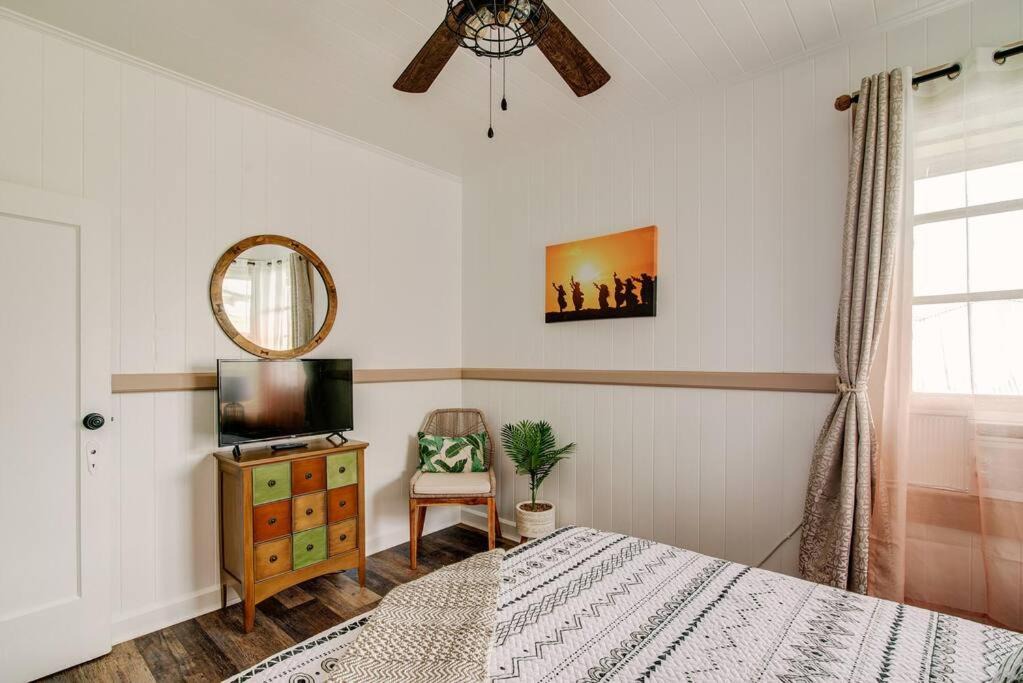 Photo of Bedroom in Hilo