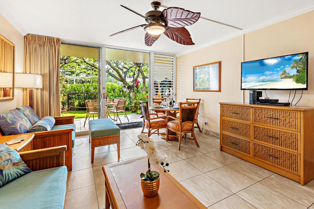 Photo of Livingroom in Napili