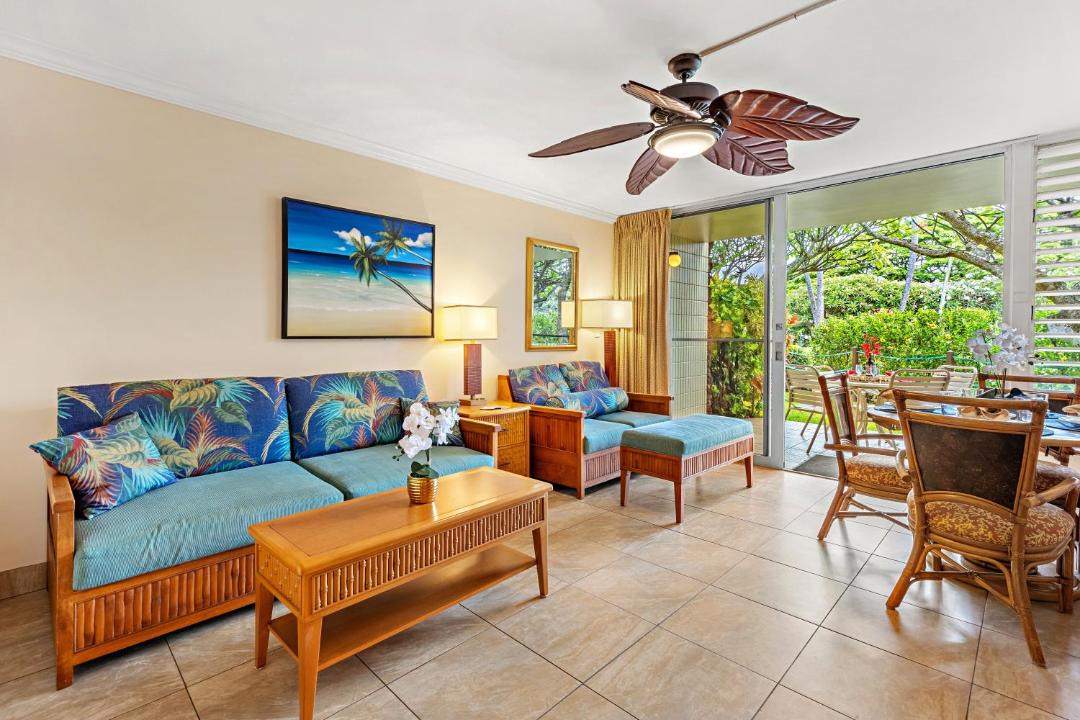 Photo of Livingroom in Napili