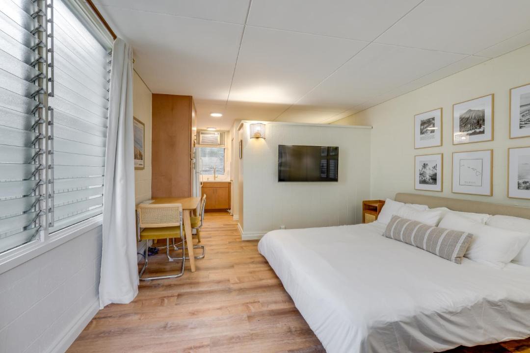 Photo of Bedroom in Diamond Head - Kapahulu - St. Louis