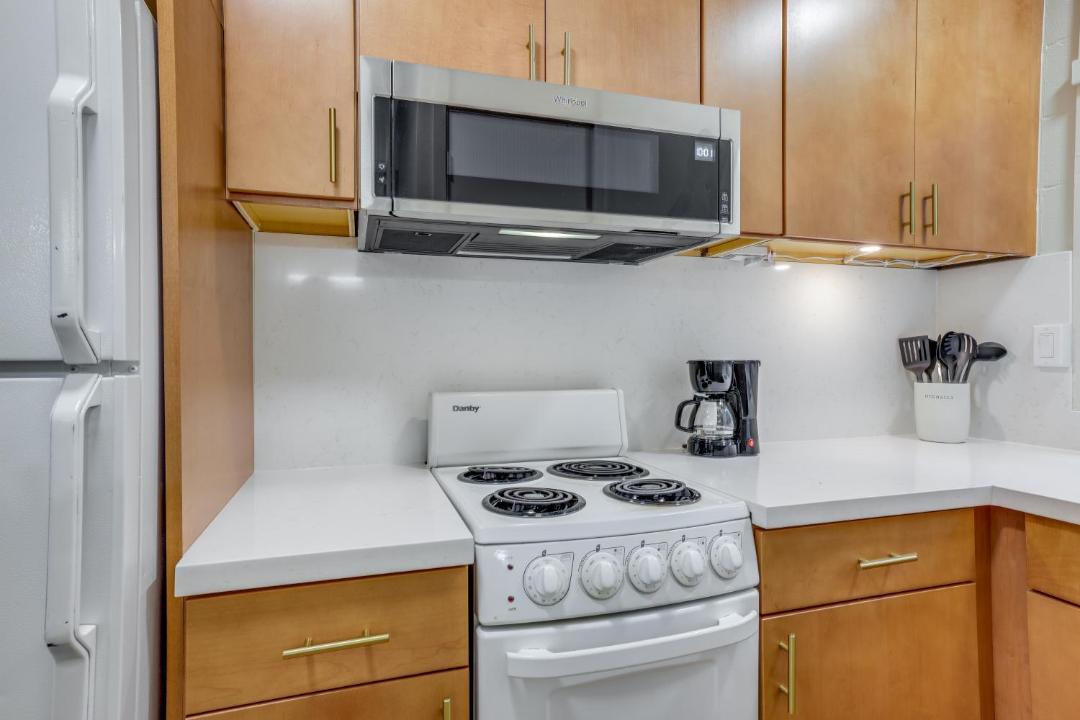 Photo of Kitchen in Diamond Head - Kapahulu - St. Louis