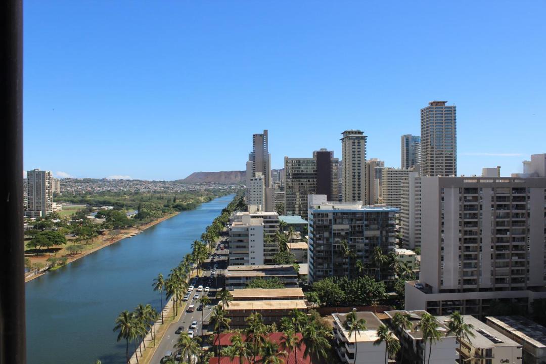 Photo of Others in McCully - Moiliili