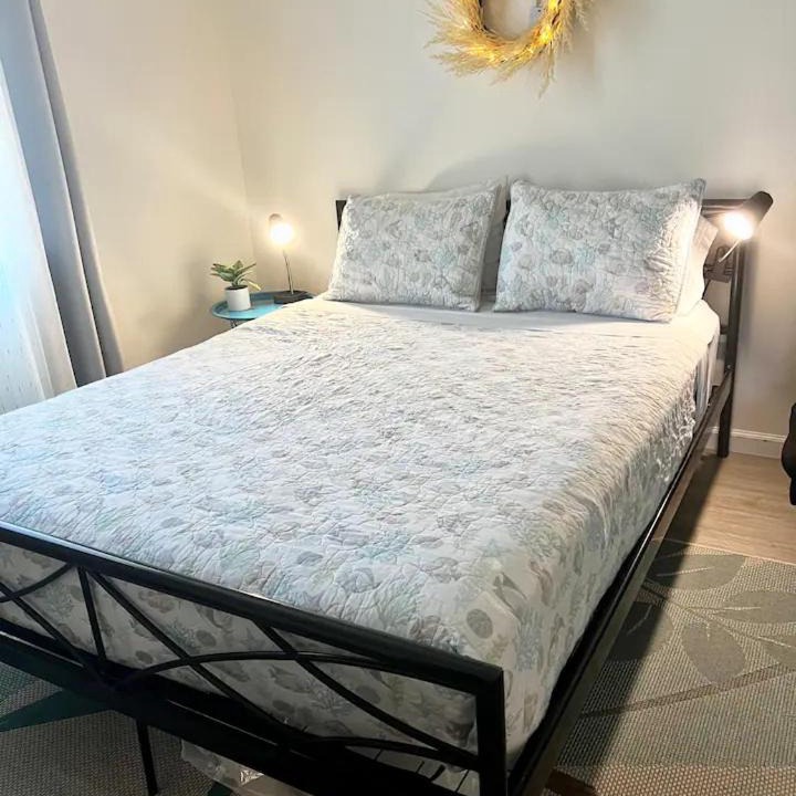 Photo of Bedroom in Ainaloa