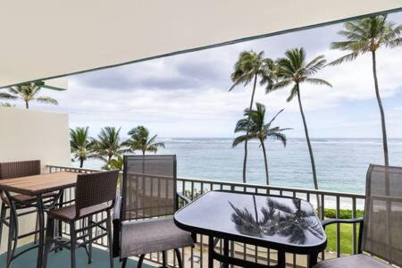 Photo of Patio Balcony in Punaluu