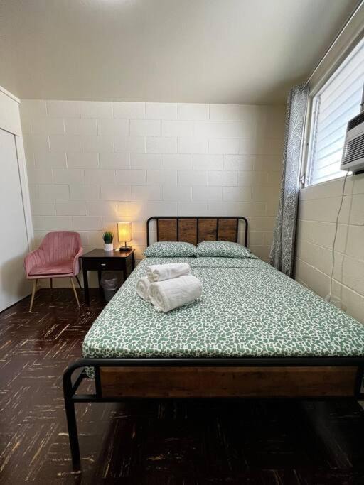 Photo of Bedroom in Diamond Head - Kapahulu - St. Louis