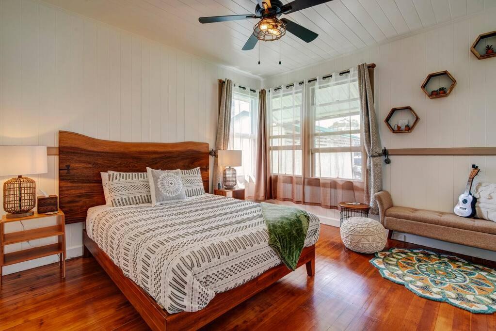 Photo of Bedroom in Hilo
