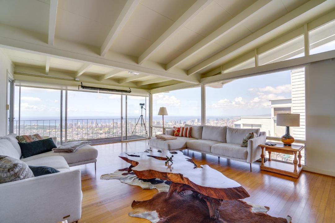 Photo of Livingroom in Diamond Head - Kapahulu - St. Louis