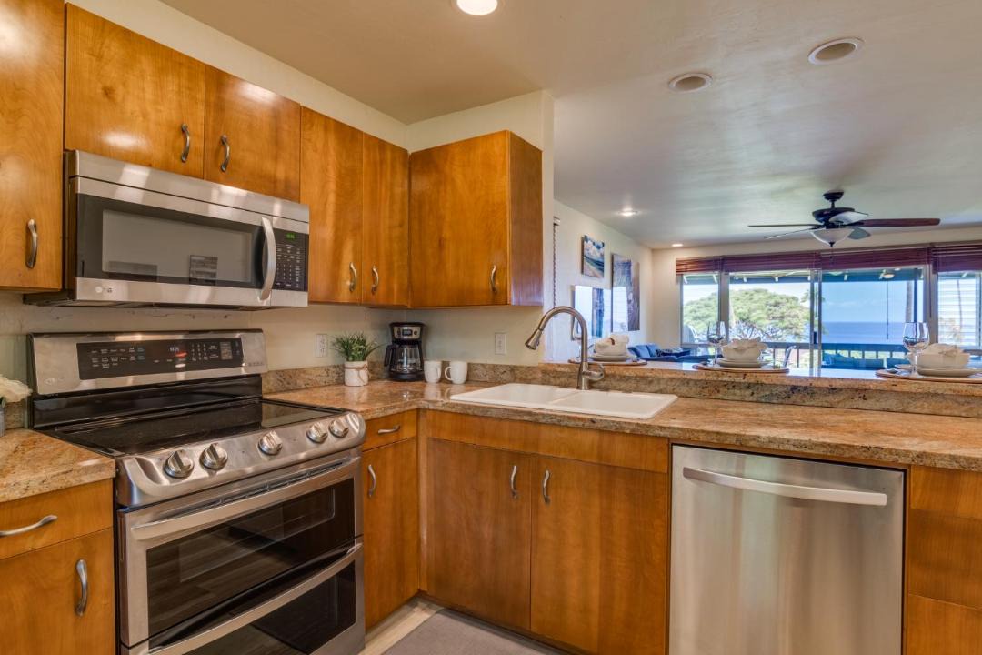 Photo of Kitchen in Kaanapali