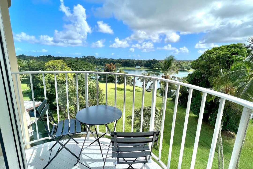 Photo of Patio Balcony in Hilo