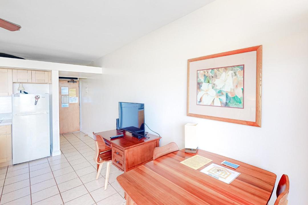Photo of Livingroom in Maunaloa