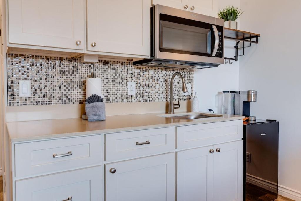 Photo of Kitchen in Wailuku