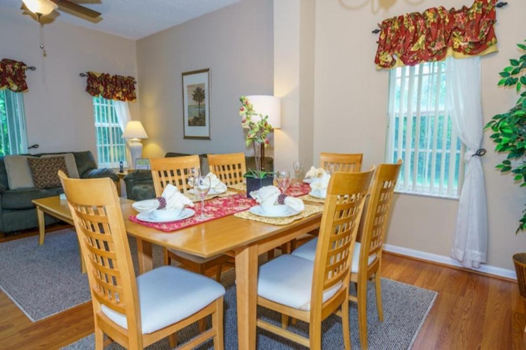 Photo of Livingroom in West Kissimmee