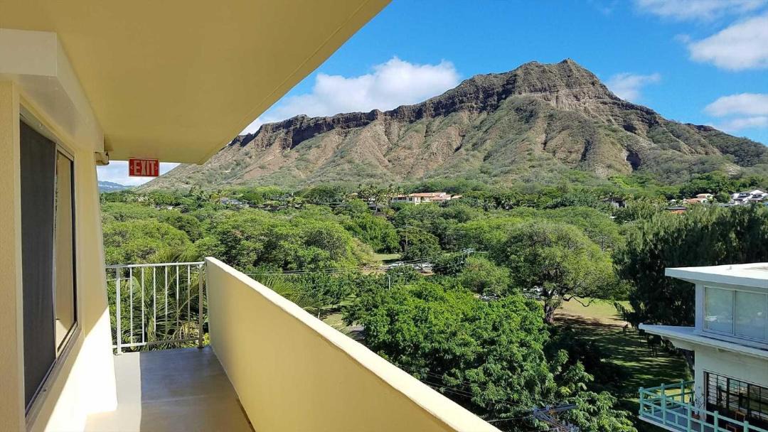 Photo of Patio Balcony in Diamond Head - Kapahulu - St. Louis