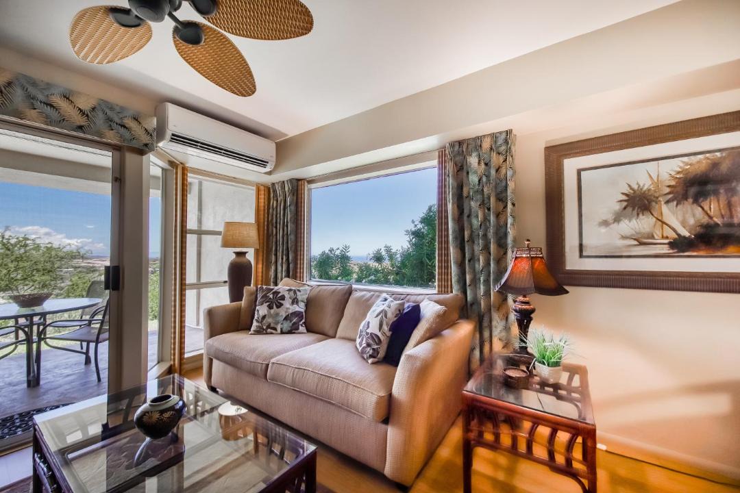 Photo of Livingroom in Waikoloa