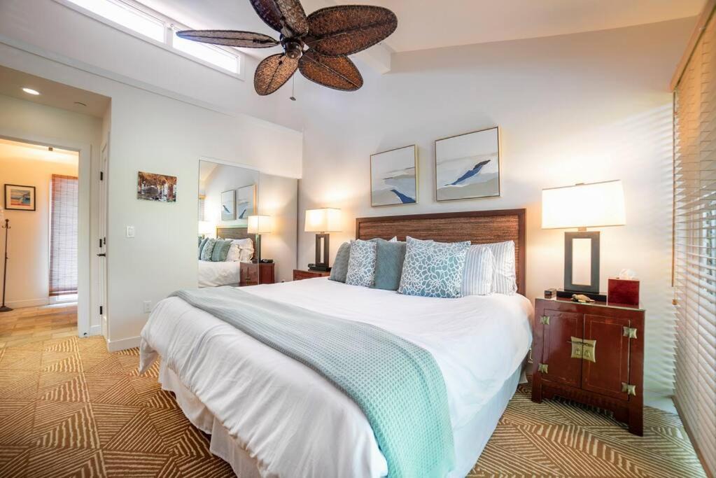 Photo of Bedroom in Historic Lahaina Front Street