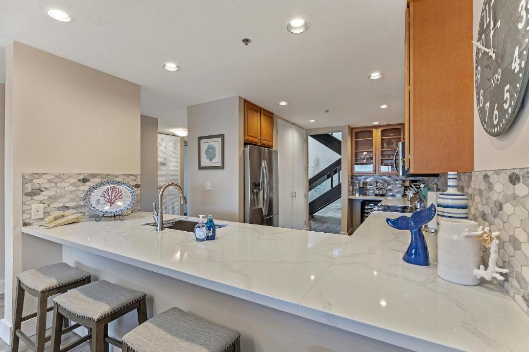 Photo of Kitchen in Kahana