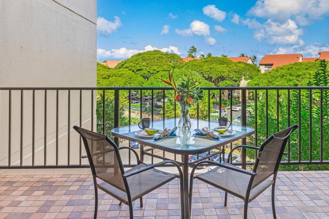 Photo of Patio Balcony in Lahaina
