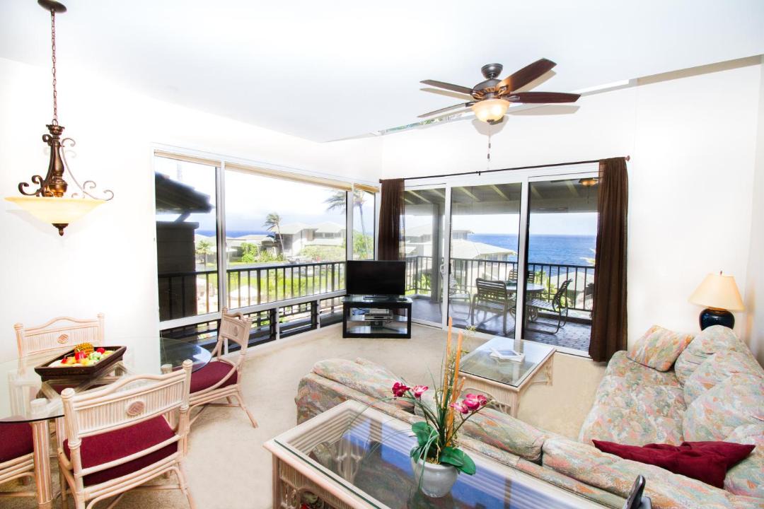 Photo of Livingroom in Napili