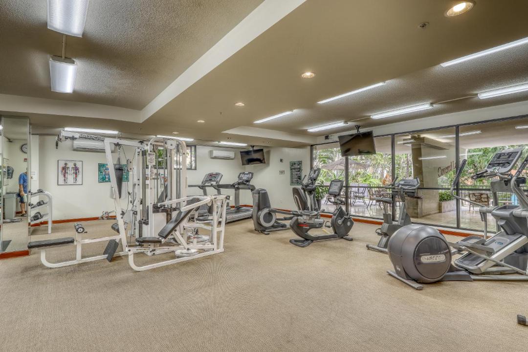 Photo of Livingroom in Waikiki
