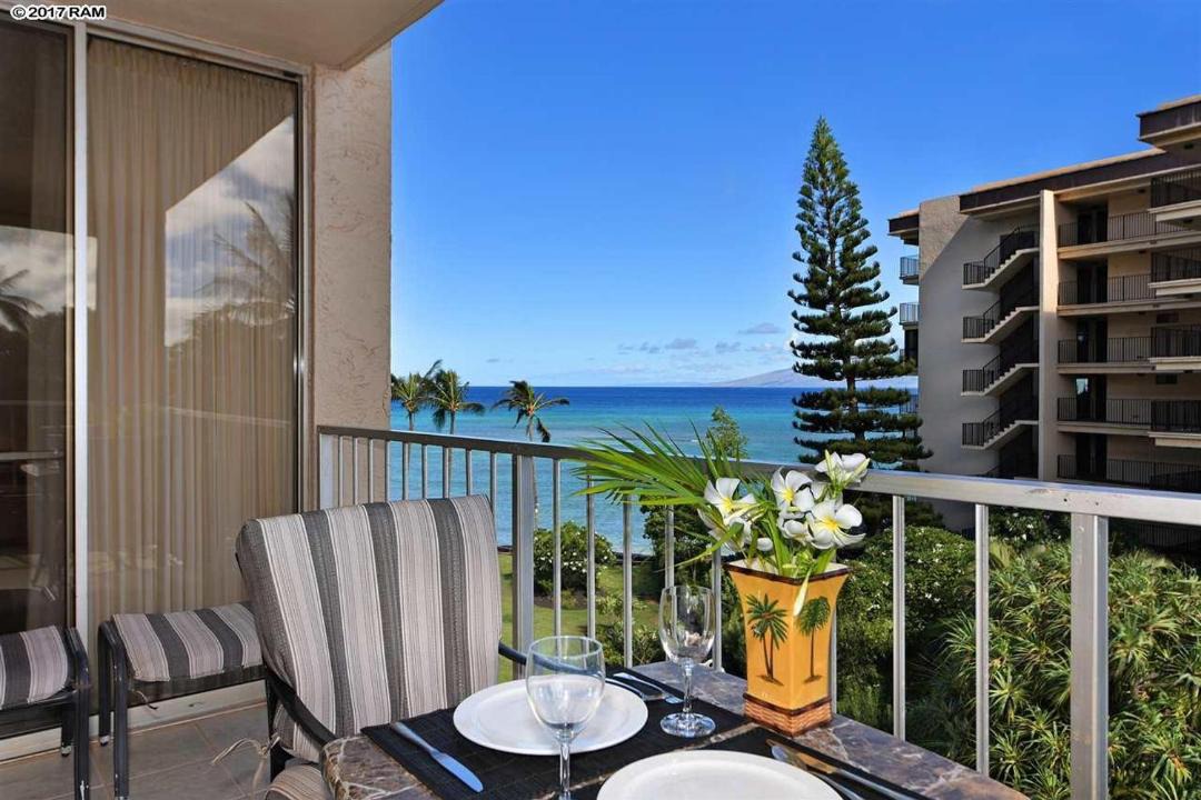 Photo of Patio Balcony in Kahana