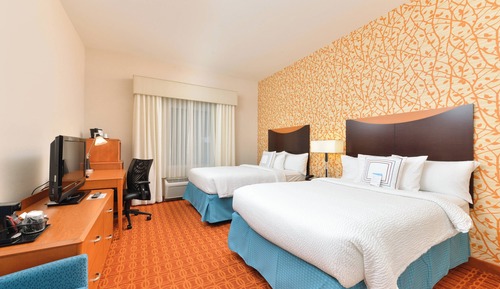 Suite, Multiple Beds, Hearing Accessible (Accessible Bathtub)