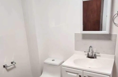 Pacific Heights Apartment | Studio 6. Very clean.