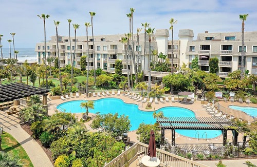 Townsite Condo | Bright & Beautiful Ocean View 2BR Cottage with Stunning Upgrades