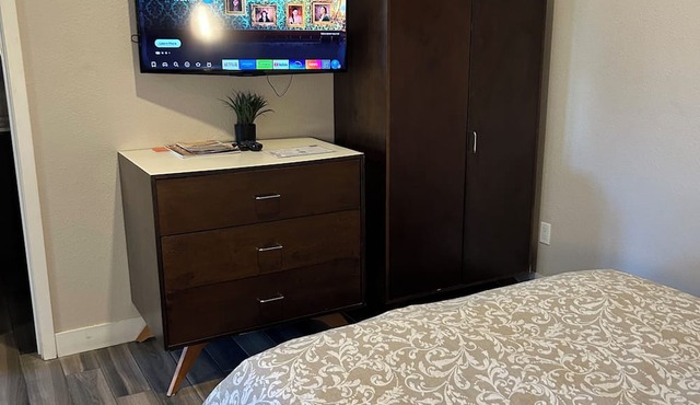 Newer private Studio in a great location