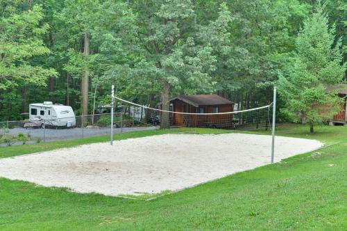 Sun Valley Campground Cottage 6